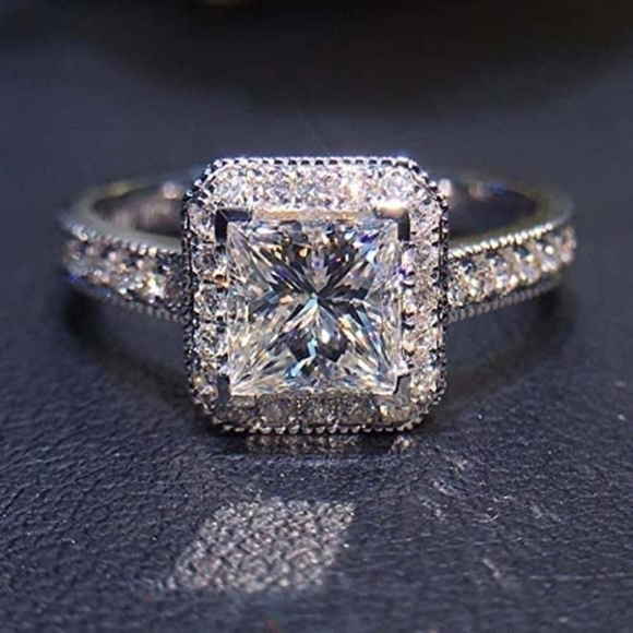 Fashion Diamonds Ring - Picture 3 of 7